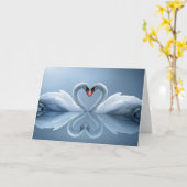 美しい愛情のある白鳥のギフト カード (黄色い花)