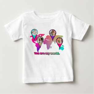 美しい数々のカラーの世界地図フォトコラージュ ベビーTシャツ