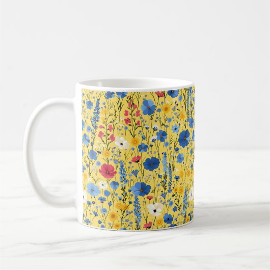 美しい春のカラフルな乙女の野の花 コーヒーマグカップ (左)