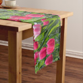 美しい春ピンクのチューリップ花 ショートテーブルランナー (インサイチュ)