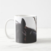 美しい暗い馬の動物コーヒーマグ コーヒーマグカップ (左)