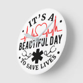 美しい暮らし救の日 ラウンド壁時計 (傾斜)