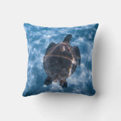 美しい水中競技カメ |海最高の生の賜物 クッション (裏面)