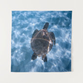 美しい水中競技カメ |海最高の生の賜物 タペストリー (正面)