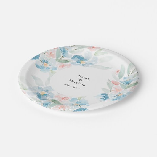 美しい水彩赤面バラと青い花 ペーパープレート (アングル)