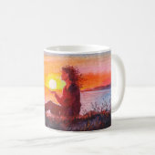 美しい海の夕焼け。ポートレート コーヒーマグカップ (正面右)