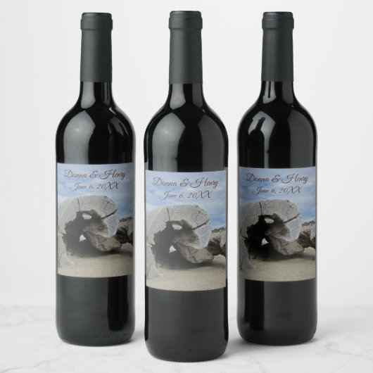 美しい海岸のドリフトウッドの写真 海 ワインラベル (ボトル)