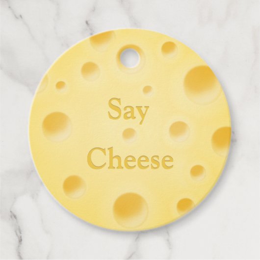 美しい淡い色のイエローチーズスライスカスタムラウンド フェイバータグ (正面)