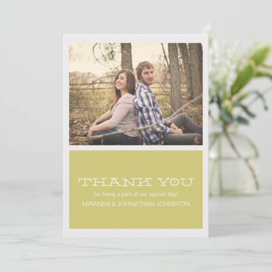 美しい淡黄緑の写真の結婚式のサンキューカード サンキューカード (スタンド正面)