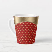 美しい深い赤いフローラルパターンと金ゴールドリボン カフェラテマグ (左アングル)