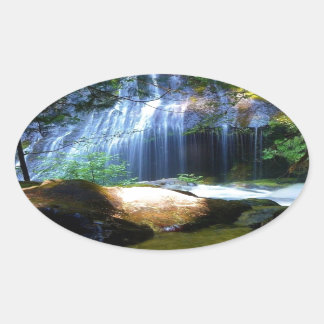 美しい滝ジャングルの風景 楕円形シール