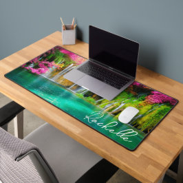 美しい滝 デスクマット