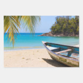 美しい熱帯ビーチとボート ラッピングペーパーシート (正面2)