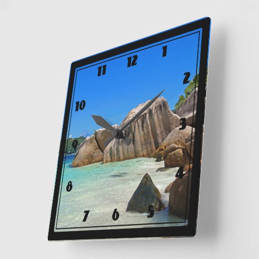 美しい熱帯海ロッキー海岸線 スクエア壁時計 (傾斜)