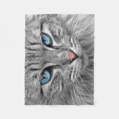 美しい猫のアップ フリースブランケット (正面)