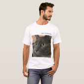 美しい猫の顔のクローズアップ猫好き Tシャツ (正面フル)