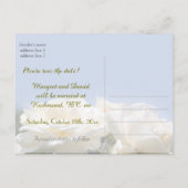 美しい白いバラの花が日付を保存 案内ポストカード (裏面)