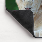 美しい白いライオンズカドリング マウスパッド (コーナー)