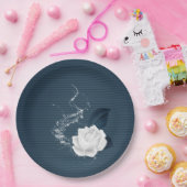 美しい白い花とネイビー葉の花 ペーパープレート (パーティー)