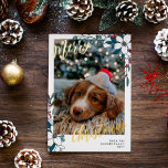 美しい白い赤の花模様写真メリークリスマス 箔シーズンカード<br><div class="desc">美しいフローラメリークリスマスフォトカードあなたの写真、金ゴールドフォイル、あなたの名前と年と緑と果実と白かわいらしと赤の花と一緒に印刷。</div>