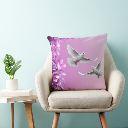 美しい白い鳩のペア クッション (椅子)