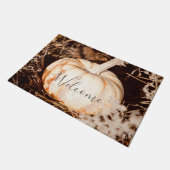 美しい白かぼちゃの秋の草原 ドアマット (アングル)