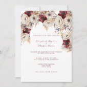 美しい白のバラのバーガンディーポピー 招待状 (正面)