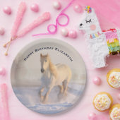 美しい白ランニング馬の誕生日 ペーパープレート (パーティー)