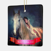 美しい白馬および小さな女の子のクリスマス セラミックオーナメント (左)