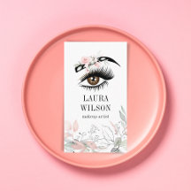 美しい目の赤面ピンクの水色の花