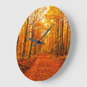 美しい秋の道の風景 ラージ壁時計 (傾斜)