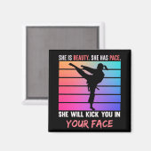 美しい空手ガールキックユーテコンドージウジツ マグネット (正面/裏面)