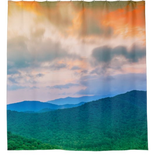 美しい空、赤い雲 シャワーカーテン (正面)