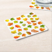 美しい紅葉オンホワイト スクエアペーパーコースター (アングル)