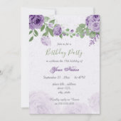 美しい紫色の花の緑の葉誕生日 招待状 (正面)