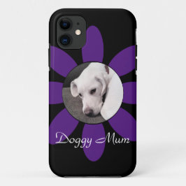 美しい紫色の花枠かわいい子犬の黒 iPhone 11 ケース