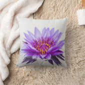 美しい紫色の蓮、風景 クッション (ブランケット)