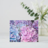 美しい紫色、青色、ピンクの紫陽花の花 ポストカード (スタンド正面)