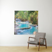 美しい自然の小さな森の滝 タペストリー (インサイチュ)