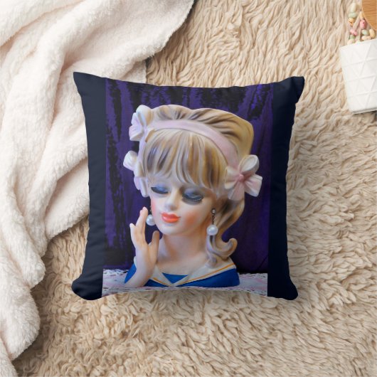 美しい船員の女の子の頭部のつぼの人形のピンクの弓 クッション (ブランケット)