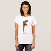 美しい色彩のコンゴウインコ Tシャツ (正面フル)