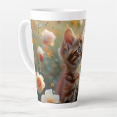 美しい花と子猫のラテマグ カフェラテマグ (左アングル)