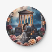 美しい花嫁と花婿が海辺に立つ ペーパープレート (正面)