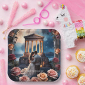 美しい花嫁と花婿が海辺に立つ ペーパープレート (パーティー)