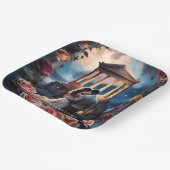 美しい花嫁と花婿が海辺に立つ ペーパープレート (傾斜あり)