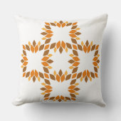 美しい茶色の花弁 クッション (正面)