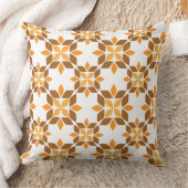 美しい茶色の花柄の枕 クッション (ブランケット)