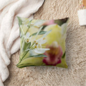 美しい蘭が付いている別の枕 クッション (ブランケット)