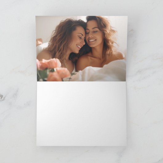 美しい虹のウェディングLGBTQ新婚写真 サンキューカード (内部)