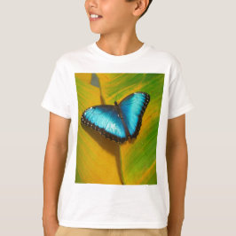 美しい虹色の蝶 Tシャツ